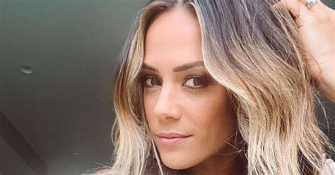 Jana Kramer: Bio, Height, Weight, Age, Measurements